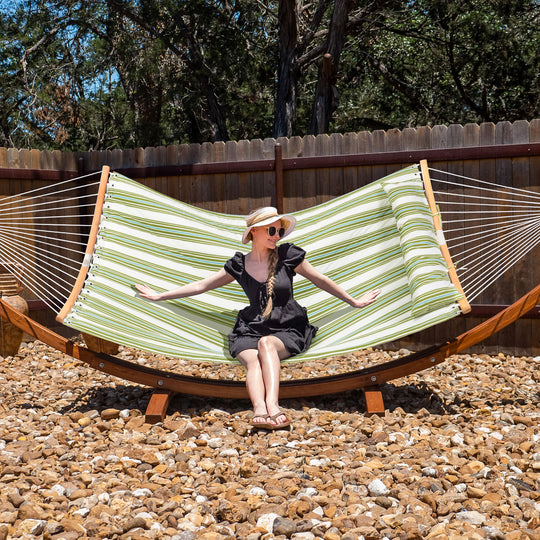 hammock-with-wood-stand#color_light-green-stripes