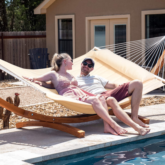 SUNCREAT-2-person-large-quilted-hammock-with-stand#color_white