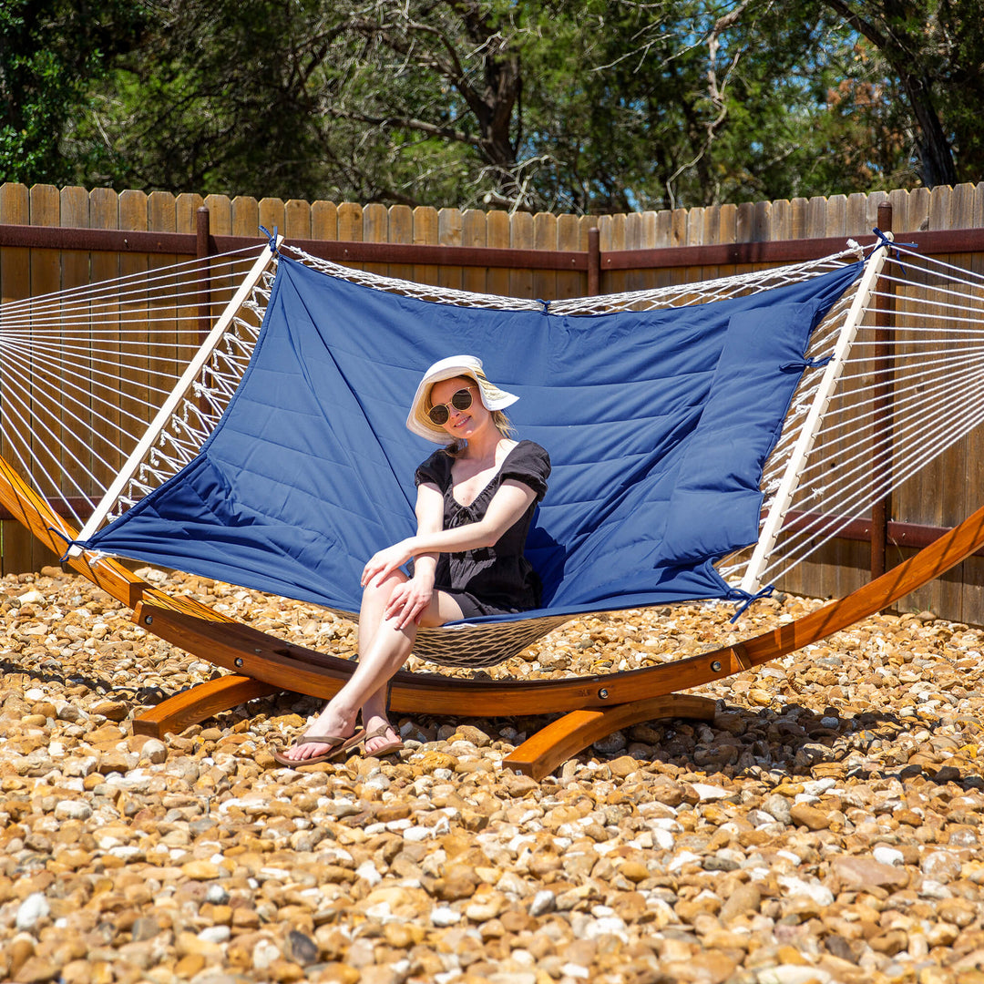 rope-hammock-with-wood-stand#color_dark-blue