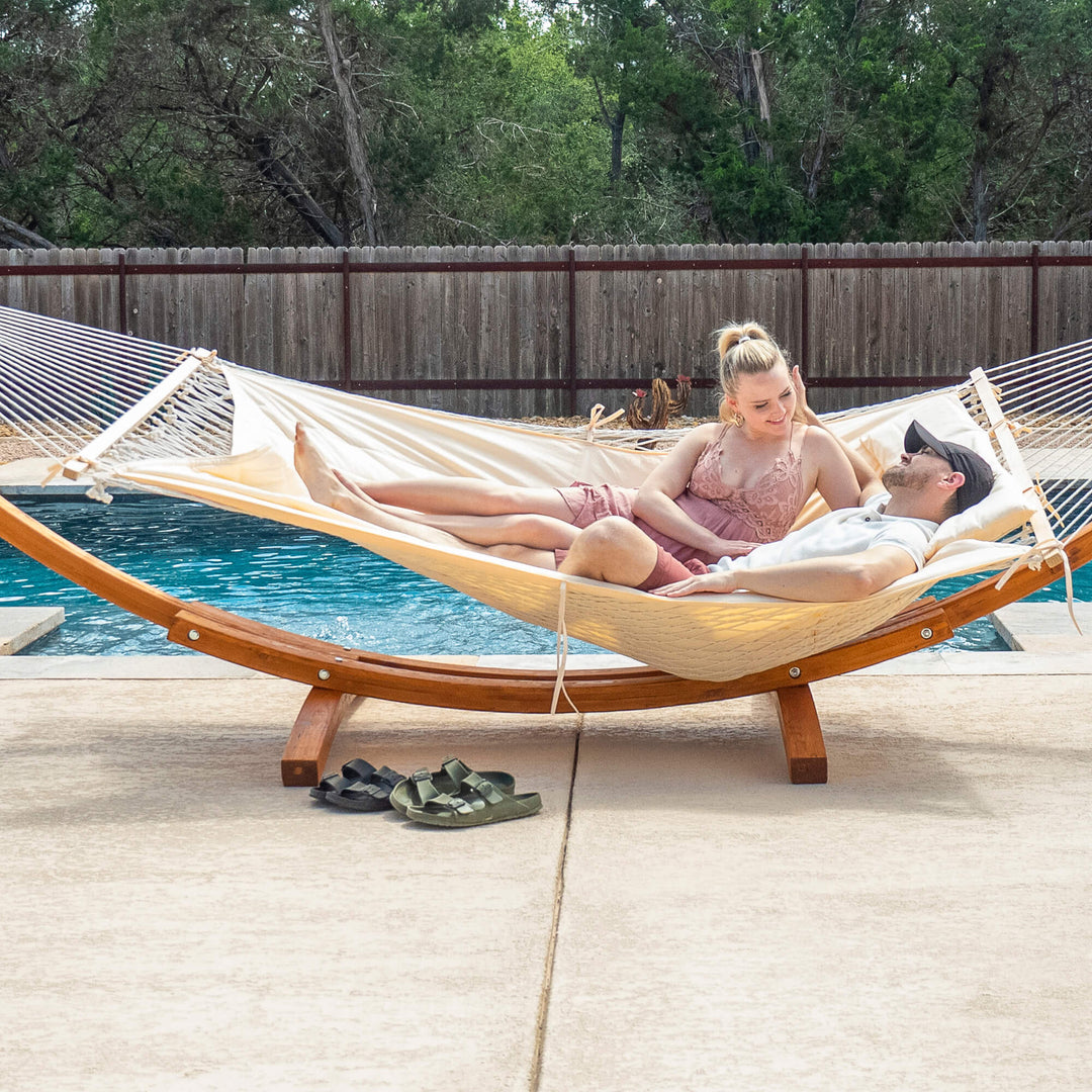 rope-hammock-with-wood-stand#color_beige