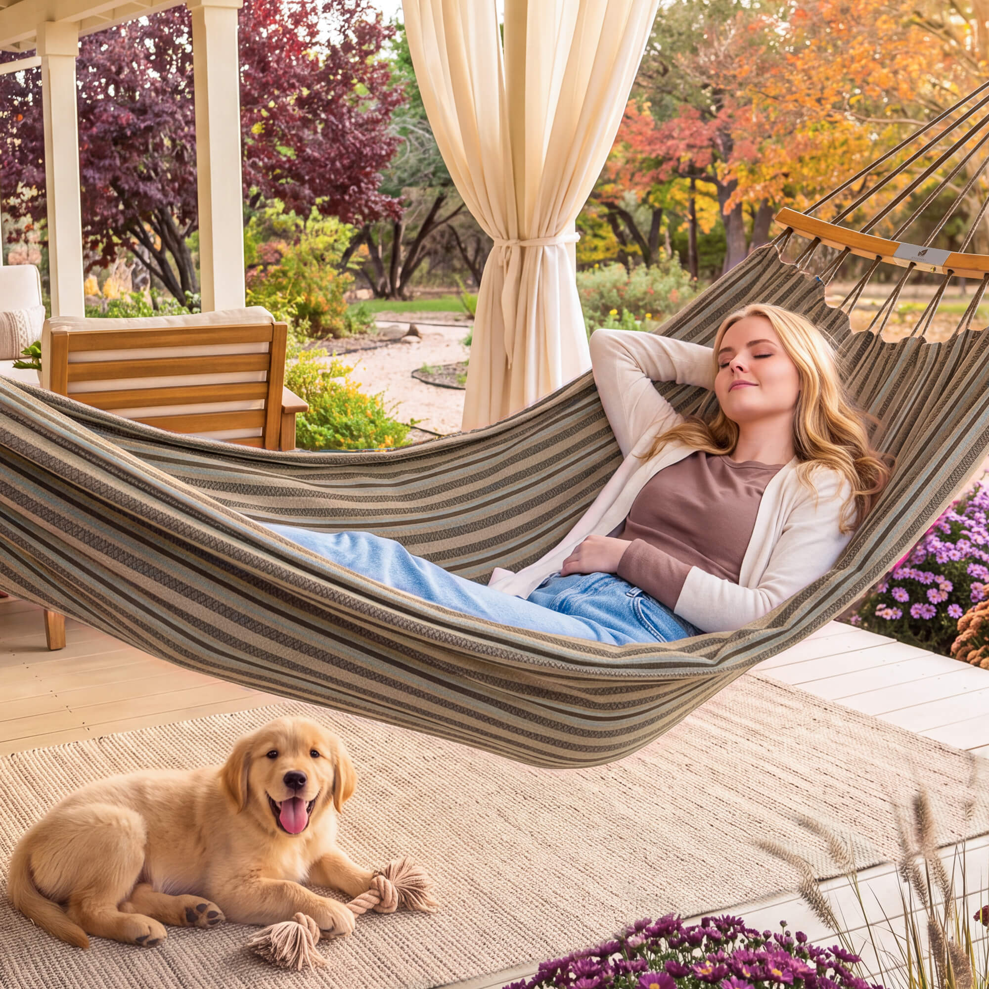 SUNCREAT-Hammock-with-Curved-Bamboo-Spreader-Bar#color_brown