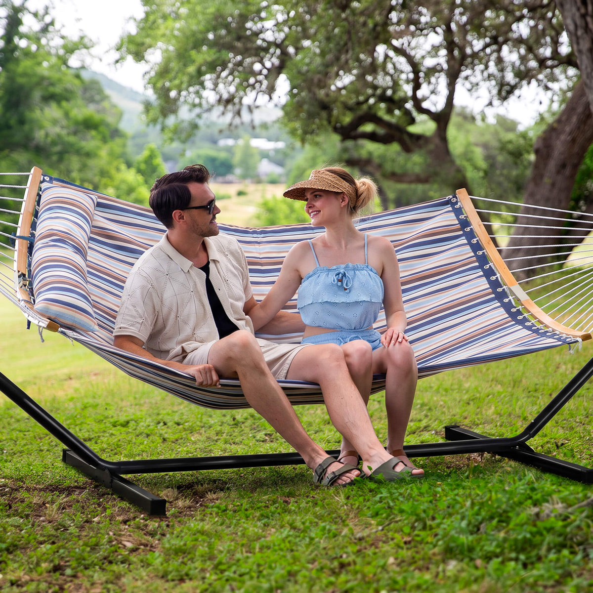 SUNCREAT-Double-Quilted-Hammock-with-Stand#color-f_blue-brown