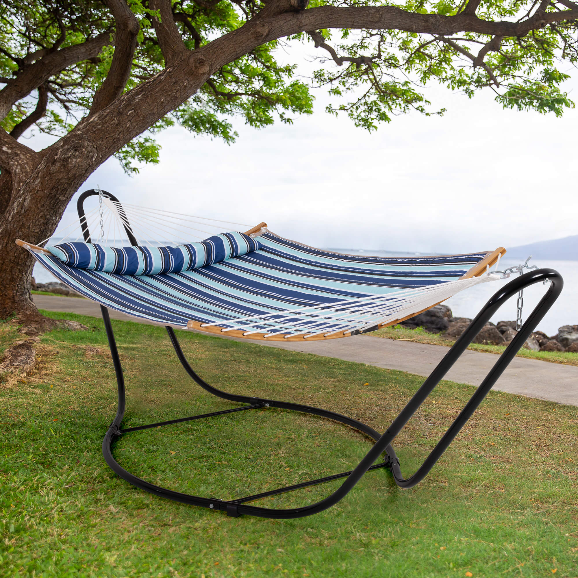 Outdoor-Heavy-Duty-Hammock-with-Stand#color_blue-stripes